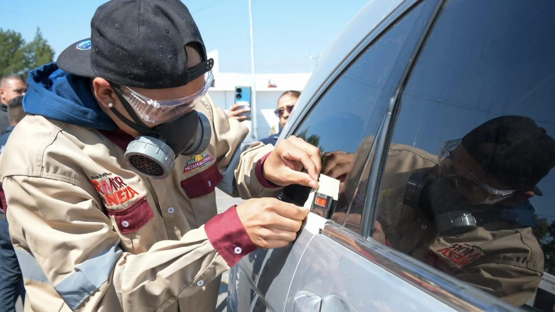 Inicia Neza programa gratuito de grabado de autopartes contra el robo de autos